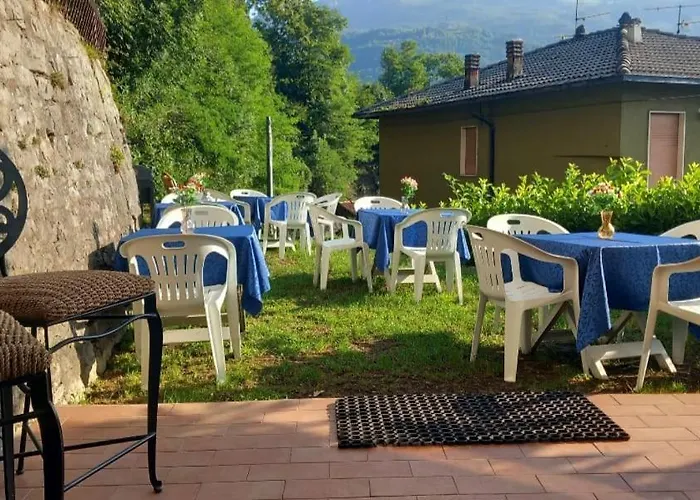 Oda ve Kahvaltı Il Borgo Del Castello Rota d'Imagna